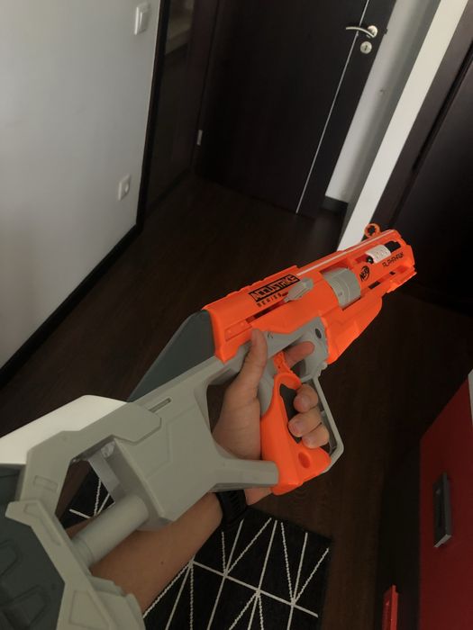 Varias Nerfs.