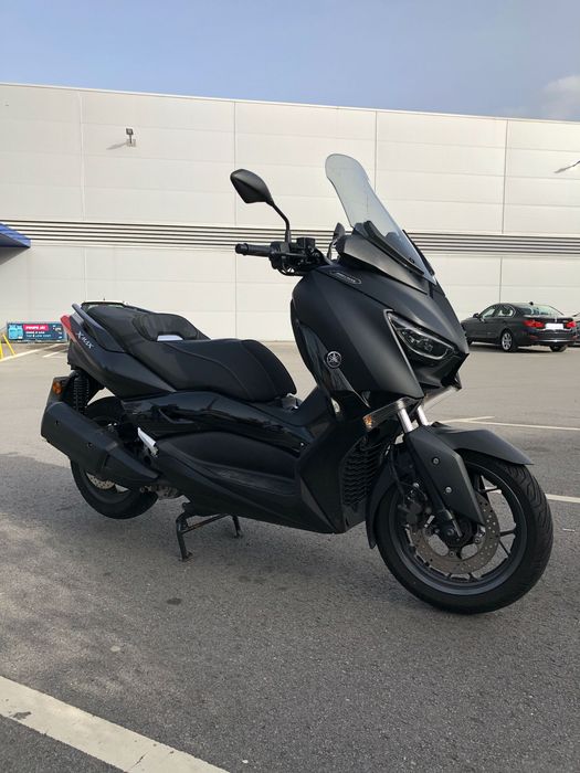 Yamaha X-max 300 Iron Max