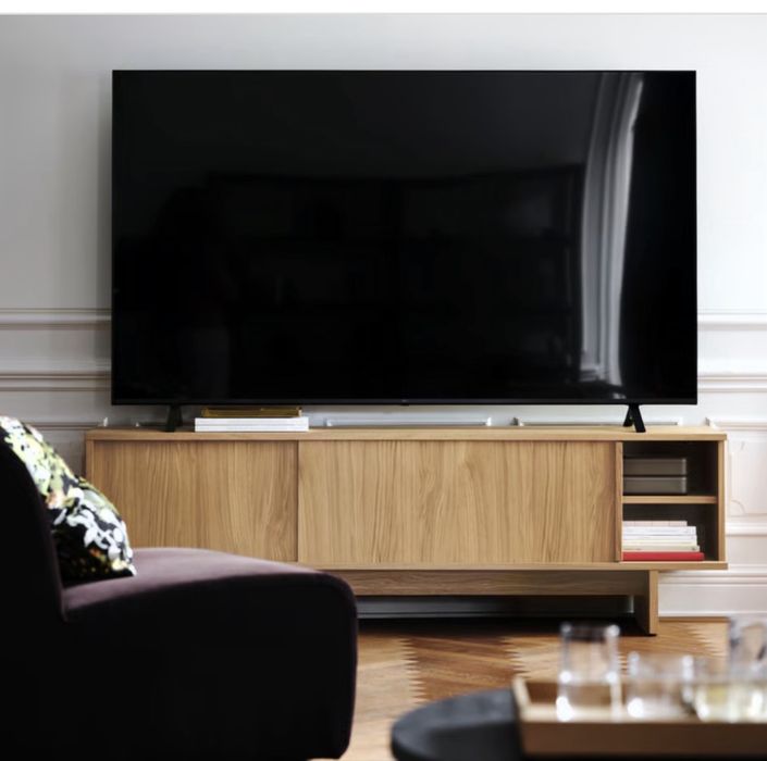 STOCKHOLM 2025 Móvel de TV c/portas deslizantes, chapa de carvalho, 179x42x56 cm