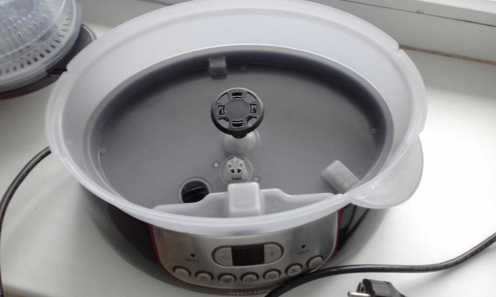 Продам Пароварку   Philips HD9140