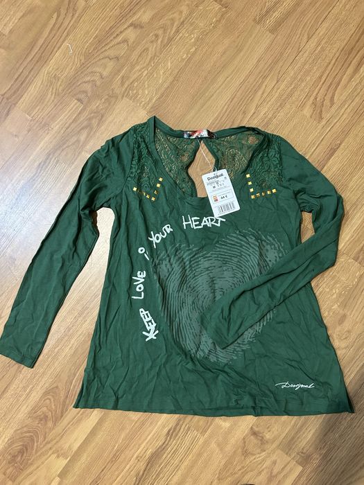 Camisola desigual com renda NOVA64729526406275120