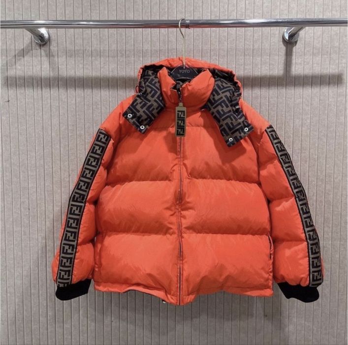 Куртка пуховик Fendi