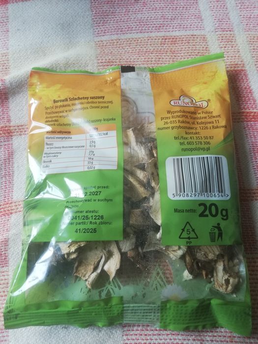 Grzyby suszone borówki szlachetny