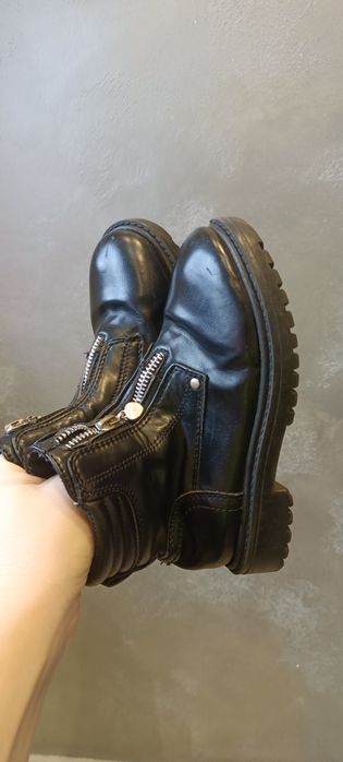 2 pary butów 29 i 30 dodatkowo