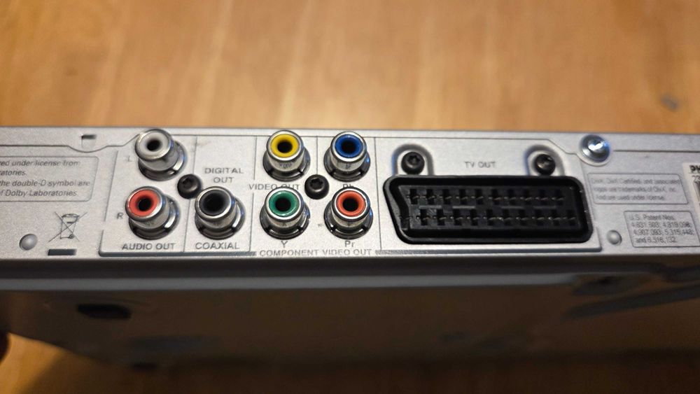 Philips DVD  3142 + pilot + kabel połączeniowy