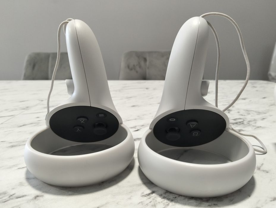 Oculus quest 2 чудовий стан