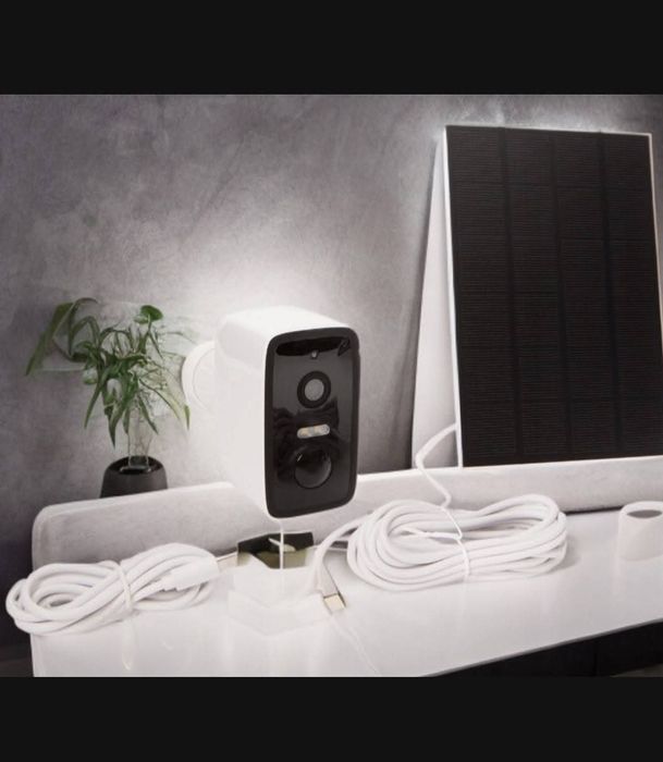 Nowoczesna kamera WiFi bezprzewodowa z zasilaniem solarnym