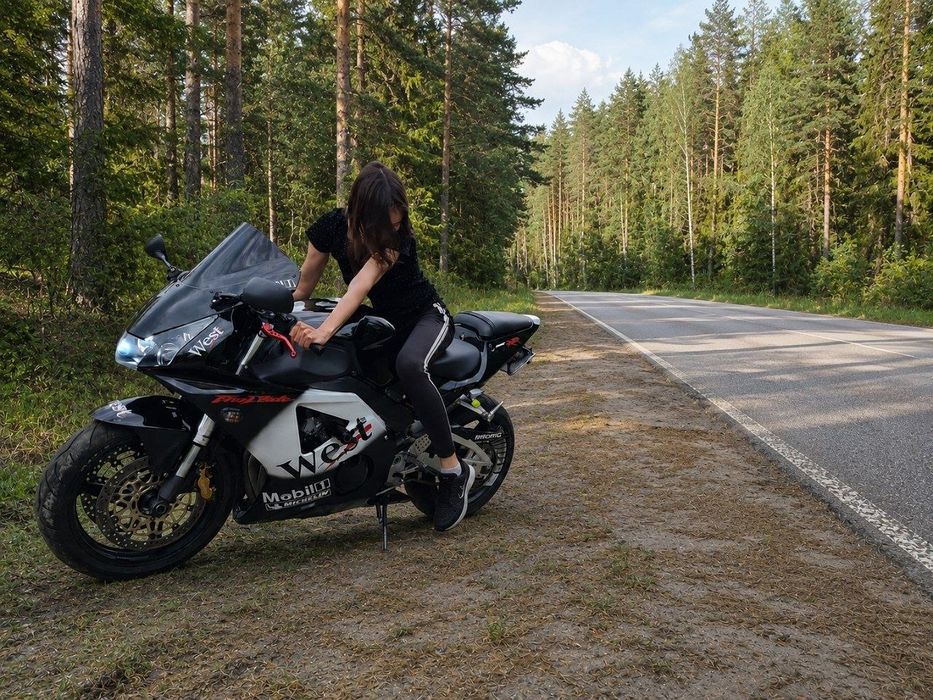 Мотоцикл Honda CBR954RR Fireblade (SC50)