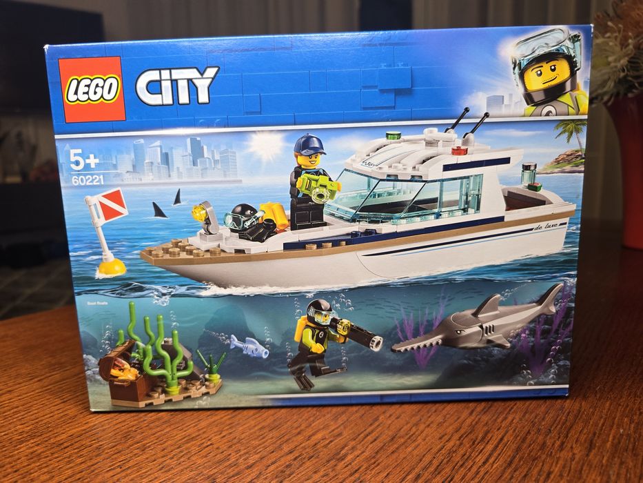 Lego 60221 City Jacht