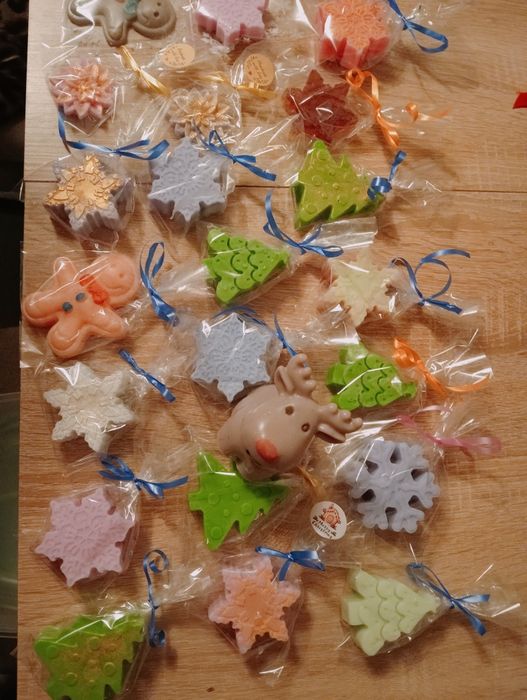 Mydełka ręcznie robione świąteczne