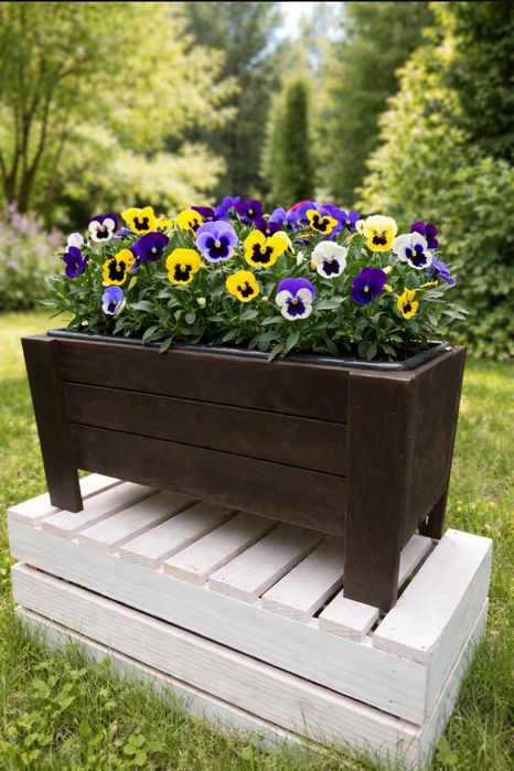 Skrzynka donica na kwiaty