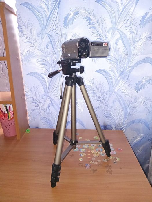 Продається відеокамера