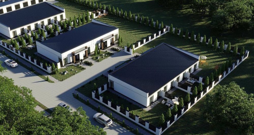 Котедж за 3 поліклінікою. З комунікаціями