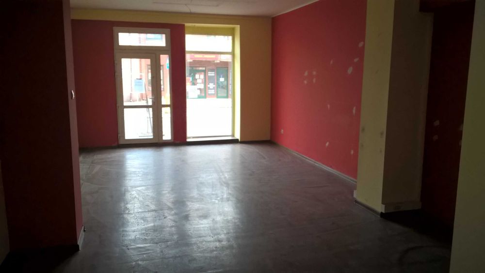 Lokal do wynajęcia !  Biuro - usługi - handel  Wolbrom Krakowska 44