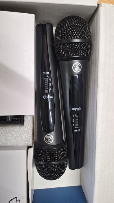 AKG WMS40 Mini Dual Vocal Set – Sistema de Microfones Sem Fios