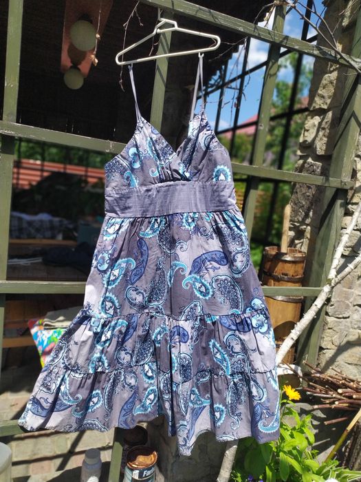 Сарафани та плаття для дівчинки