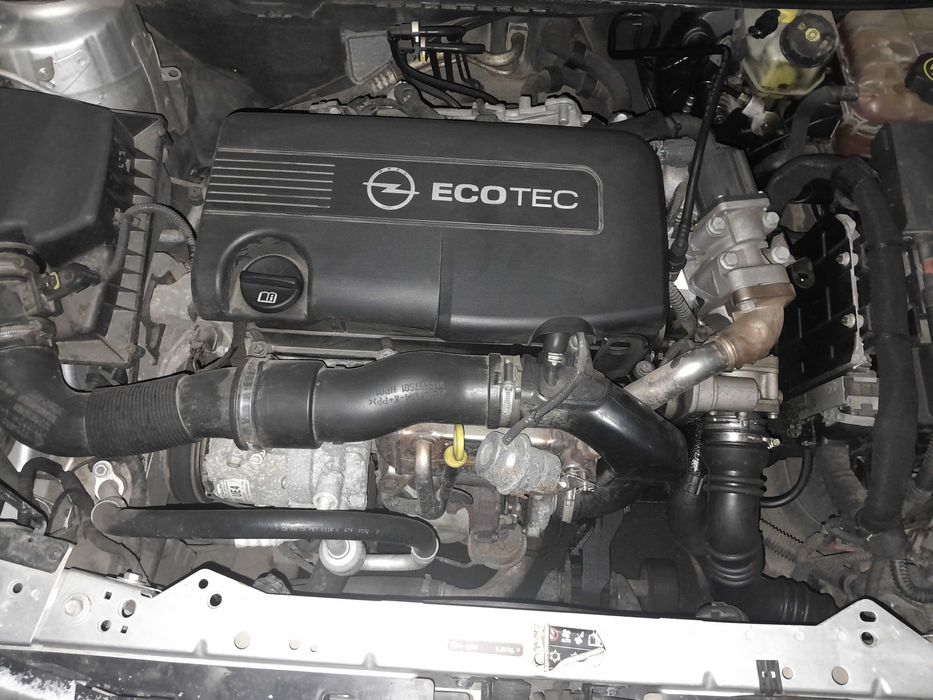 Автомобіль опель