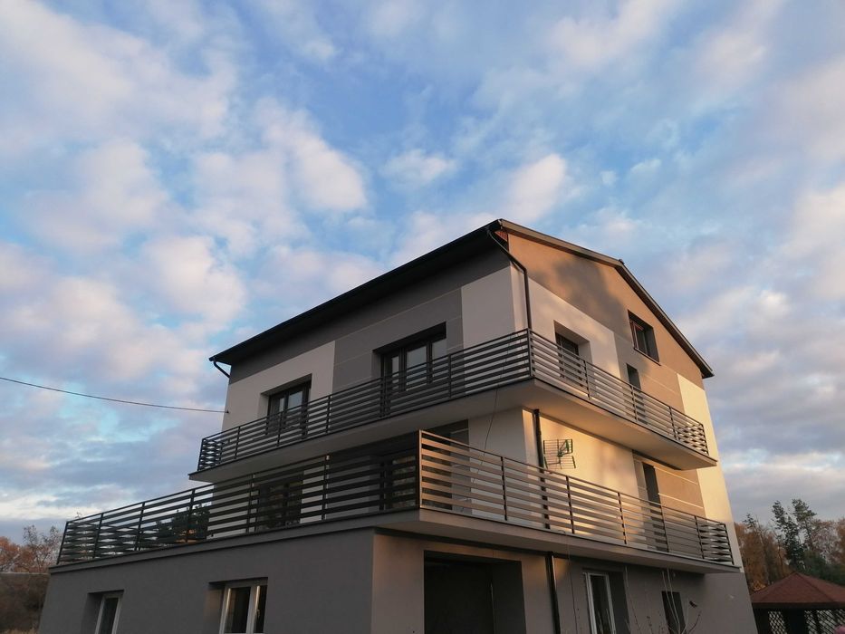 Balustrady balkonowe, ogrodzenia,kute, z profili, nowoczesne