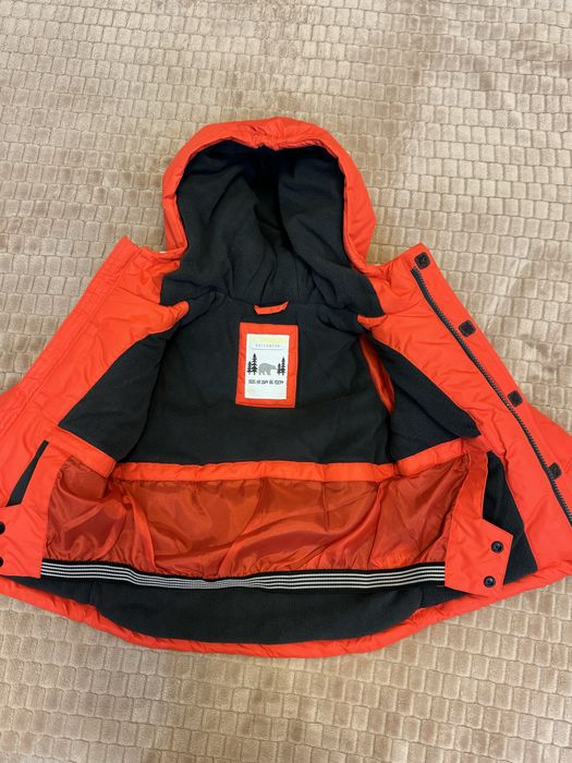 Продам детскую зимнюю курточку