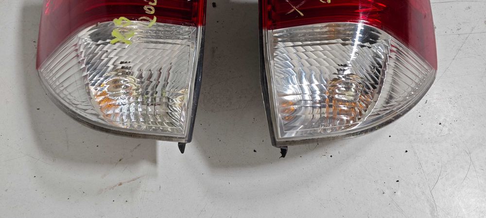 BMW X3 E83 LCI LED 2008 ROK Lewa i Prawa Lampa lewy i prawy tył