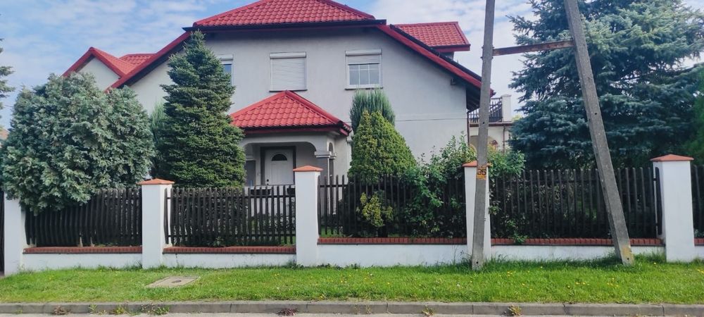 Dom wolnostojący -osiedle Wierzeje