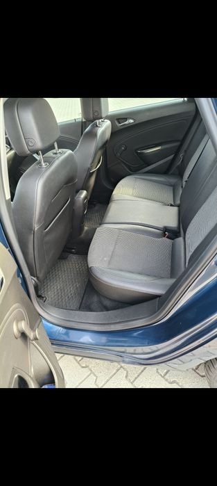 Opel astra j  1,7 cdti