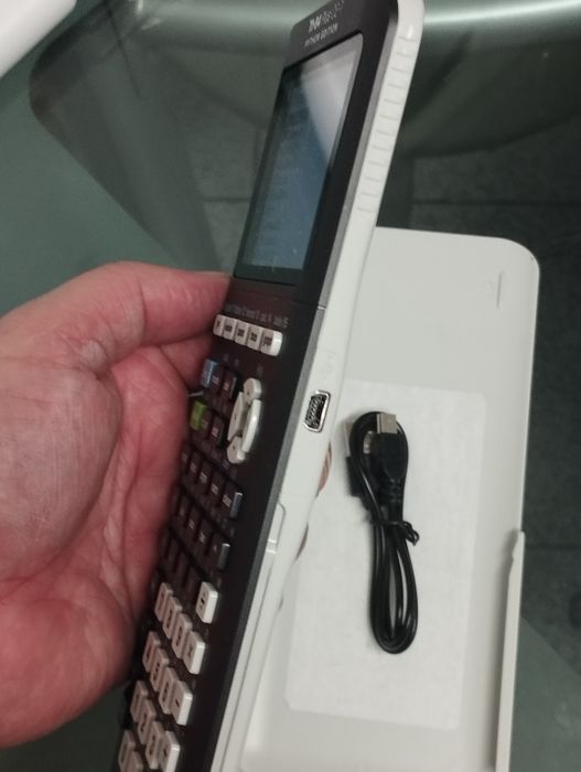 Calculadora gráfica Texas Instruments Ti-84 plus CE-T Python Edition