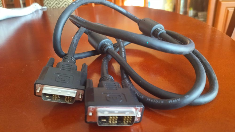 Kabel do komputera DVI-D