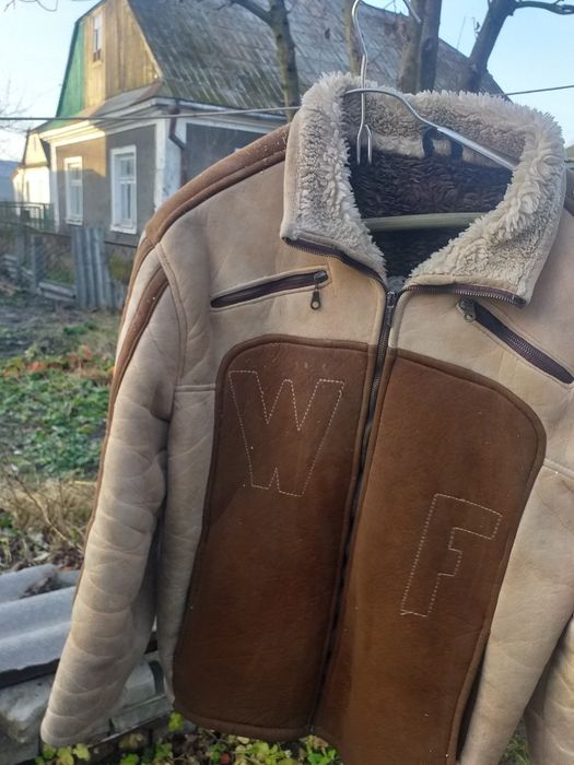 Зимовий одяг на сезон.