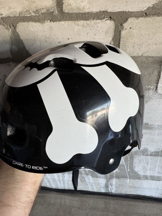 Шолом Sport Direct “Dare to Ride” з черепом