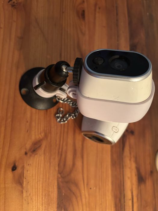 5 cameras Netgear Arlo Pro