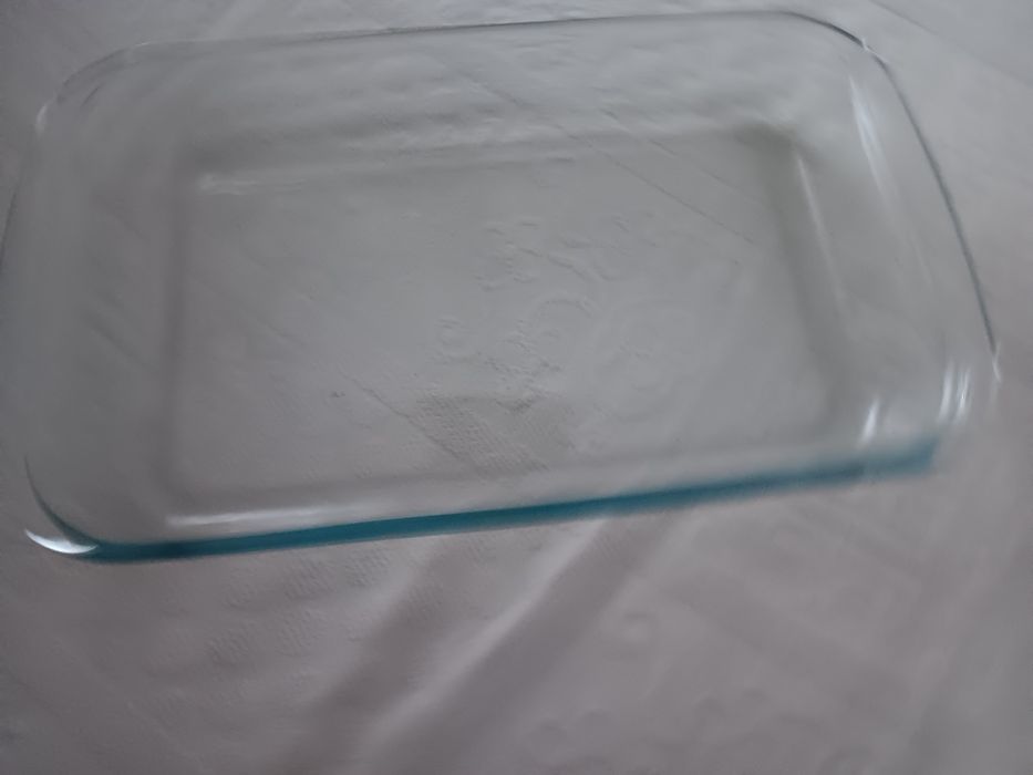 Rectangular Pyrex baking dish64286441863555121