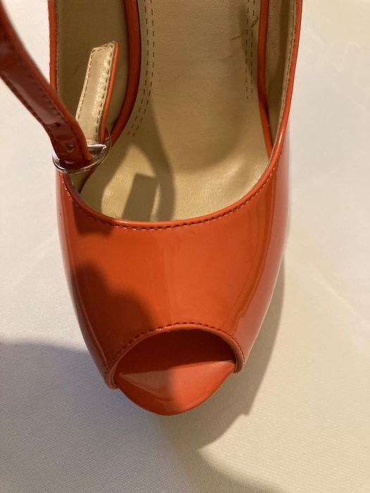 Жіночі босоніжки на високих підборах, лакові, коралові, sharman, р.36