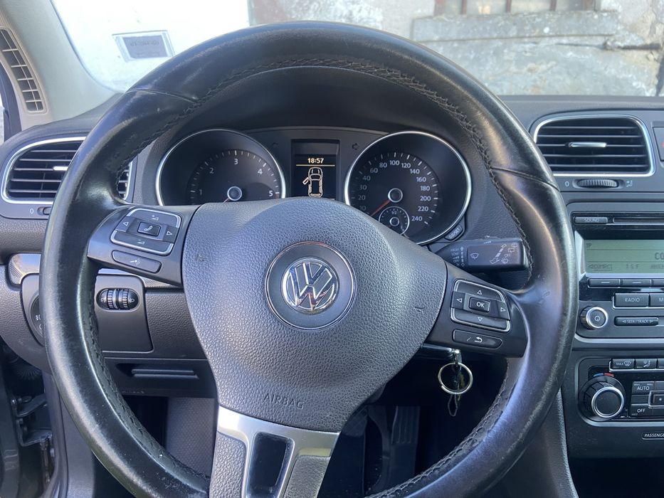 Volkswagen Golf VI 2.0 TDI (2008) – Nacional