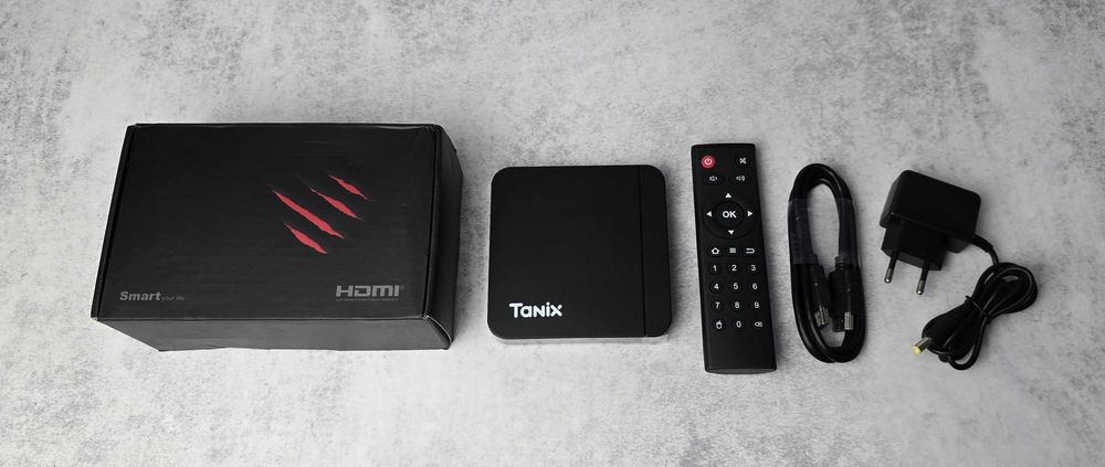 Мультимедійна приставка TV box Tanix W2 (4/32G) Нова + Гарантія 12 міс