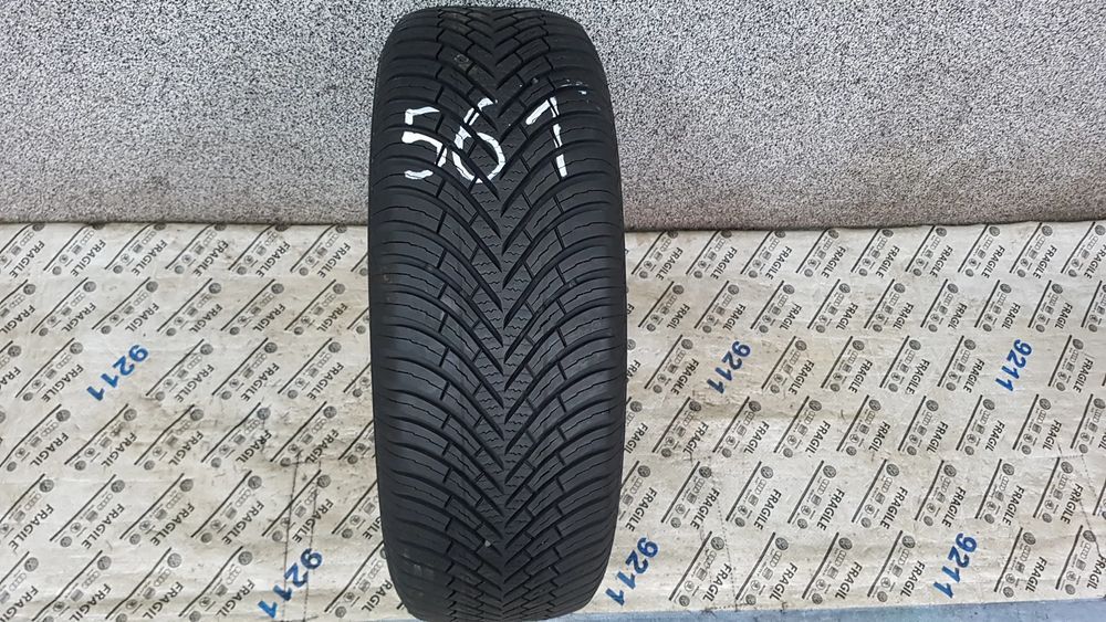 Opona Vredestein Quatrac   205/60r15  205/60/15