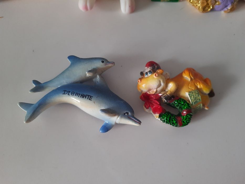 Фигурки, статуэтки, магнитики, сувениры