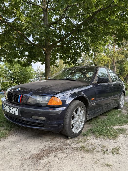 BMW E46 Sedan 2000 Benzyna 1.9 Długie Opłaty Samochód