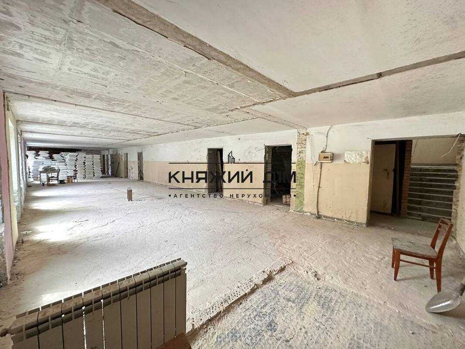 Продається окремо розташоване двоповерхове нежитлове приміщення 600 кв.м.у Бровари КОД 24330