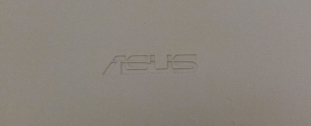 Router ASUS WL 520GU