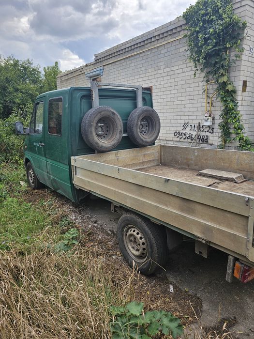 Мерседес спринтер 208