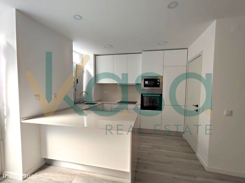 T1 Remodelado com Quintal Junto ao Largo da Santinha - Barreiro — Barreiro E Lavradio, Setúbal