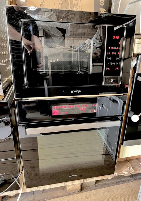 Комплект. Духовка + мікрохвилівка Gorenje