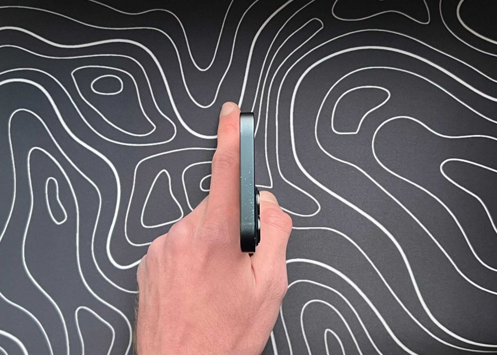 Замечательный - iPhone 13 - 128 гб - 88% АКБ - NEVERLOCK - MIDNIGHT