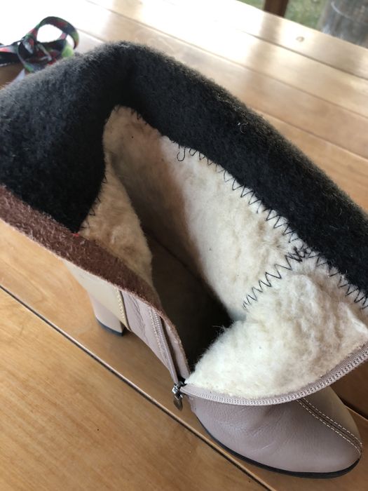 Чоботи зимові 39 р