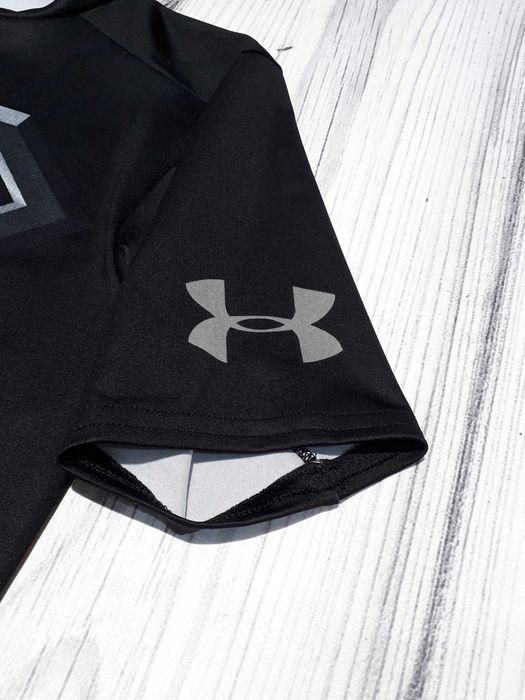 Компресійна футболка Under Armour Superman розмір XS-S