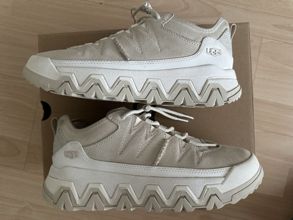Кросівки UGG CapTrail Low ориг 24,5см,ідеал