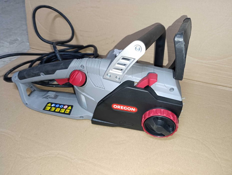 Piła łańcuchowa elektryczna 2400W Oregon / bez łańcucha i prowadnicy