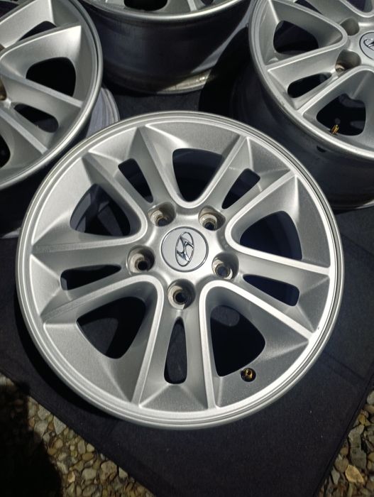 Диски 5*114.3 R15 Hyundai