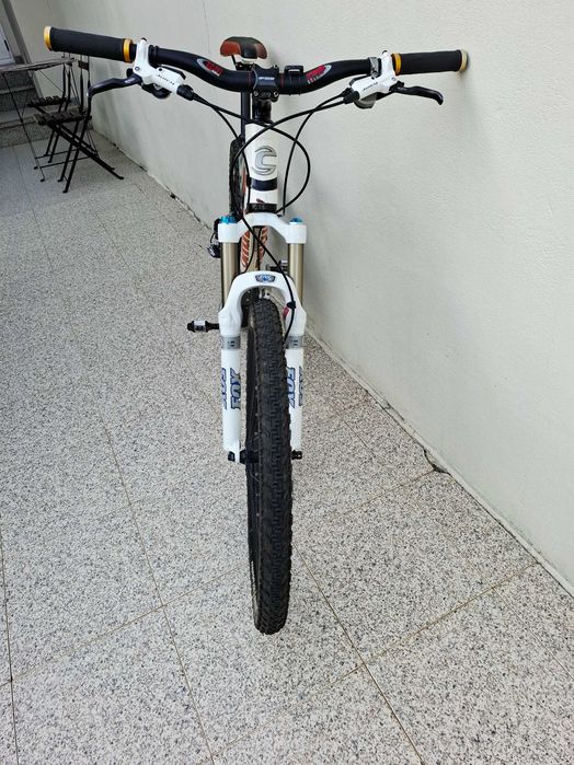 Cannondale Rush Carbon – Suspensões revistas, pronta a rolar!